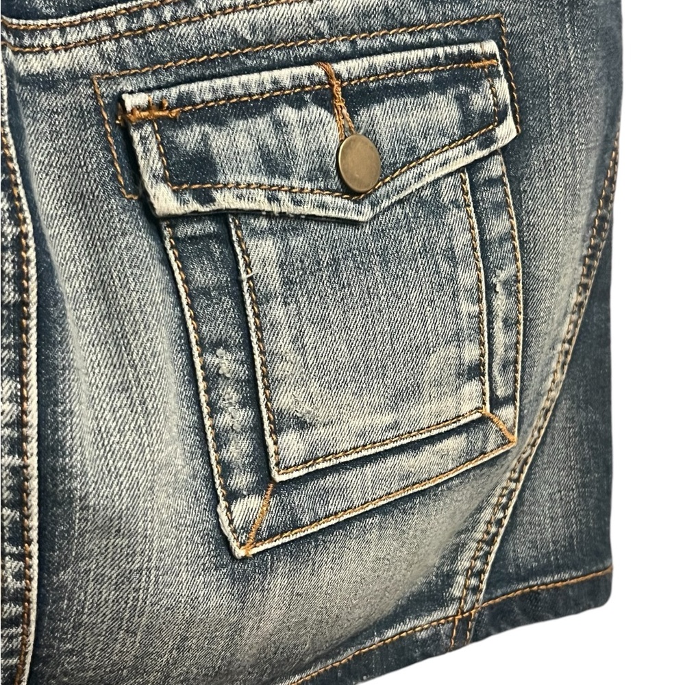 Denim Wash Skirt - Picture 7 of 8